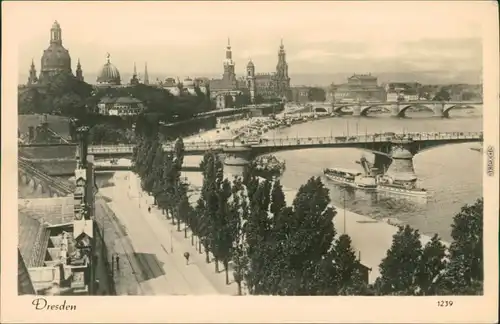 Ansichtskarte Dresden Blick auf die Altstadt 1944/1961