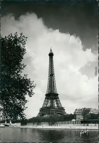 CPA Paris Eiffelturm 1962