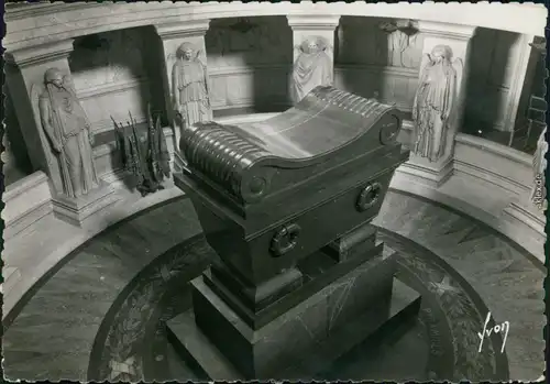 CPA Paris Eglise St. Louis des Invalides - Sarcophage Napoleon 1962