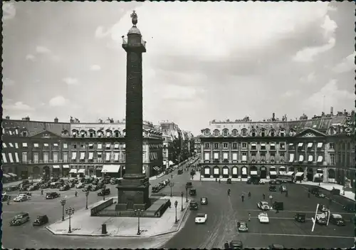 CPA Paris Place et colonne Vendome 1962