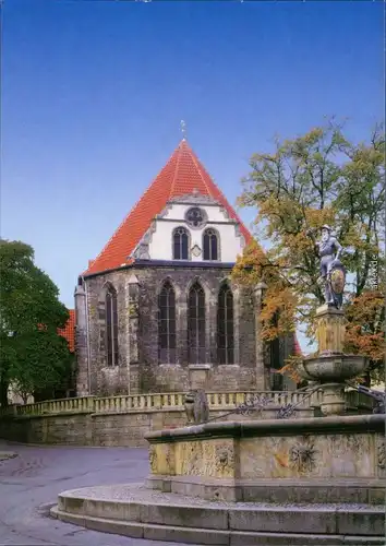 Arnstadt Johann-Sebastian-Bach-Kirche: Ostseite mit Hopfenbrunnen 2000