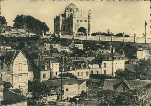 CPA Lisieux L'Eglise Saint-Désir 1932