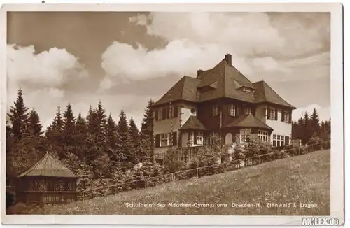 0 Schulheim des Mädchen-Gymnasiums Dresden - Foto AK gel