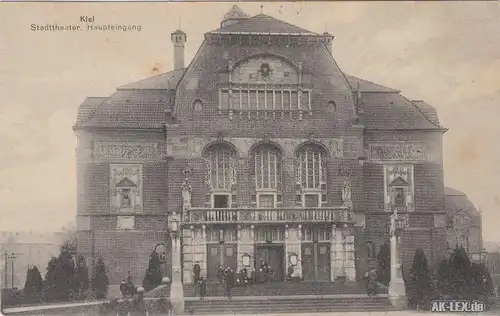 Kiel Stadttheater, Haupteingang  gel. 1916
