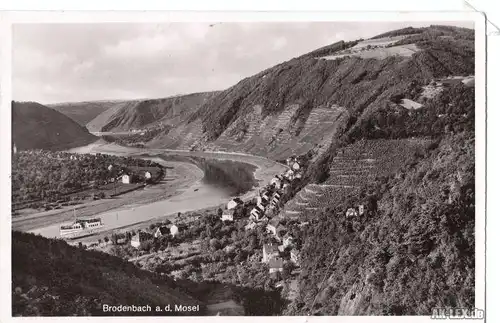 Brodenbach Panorama mit Werbetext: Café Restaurant "Zur