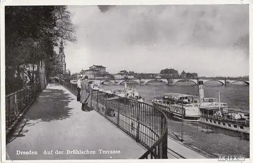 Dresden Auf der Brühlschen Terrasse ca 1928
