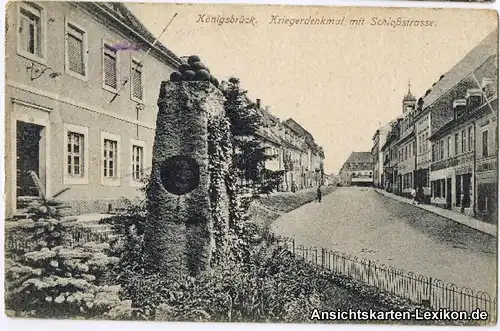 Königsbrück Schloßstraße mit Kriegerdenkmal