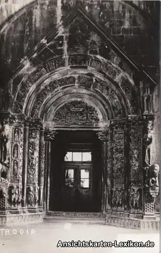 Trau Portal der St.-Laurentius-Kathedrale