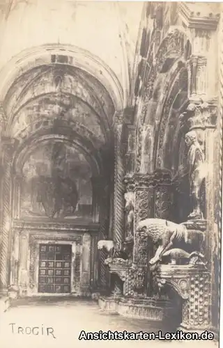 Trau Portal St.-Laurentius-Kathedrale