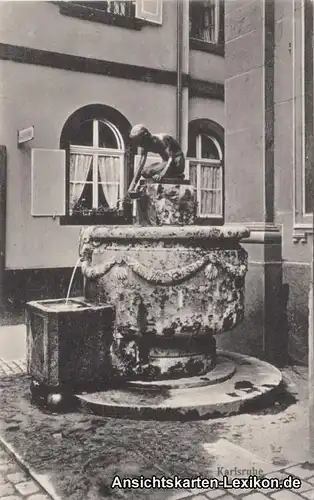 Karlsruhe Brunnen an der kleinen Kirche Ansichtskarte 1917