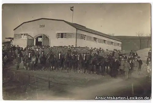 Pouch-Muldestausee Berittene Soldaten, Halle