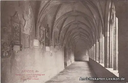 Xanten Partie aus dem Kreuzgang am St. Victor Dom