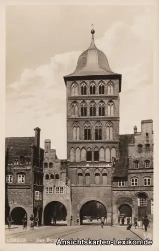 Lübeck Das Burgtor - Foto Ansichtskarte