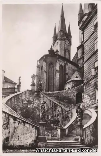 Foto Ansichtskarte Eger Kirche - Kirchenstiege Cheb Regi