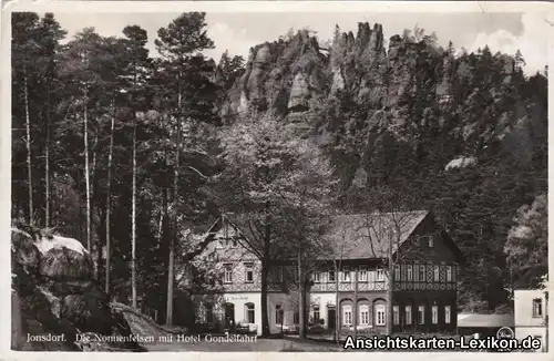 Foto Ansichtskarte Jonsdorf Die Nonnenfelsen mit Hotel G