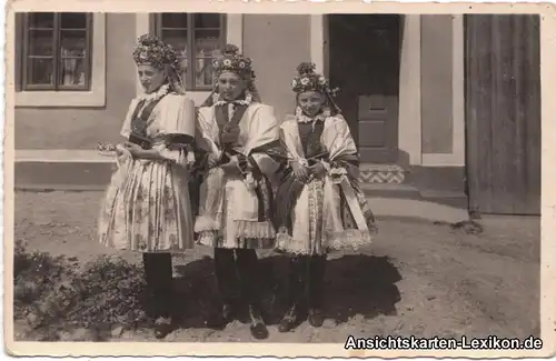 Mädchen in Tracht (Tschechische Typen) Foto Ansichtskart