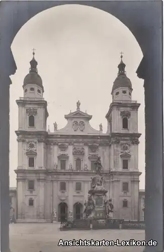 Foto Ansichtskarte Salzburg Dom mit Mariensäule 1930
