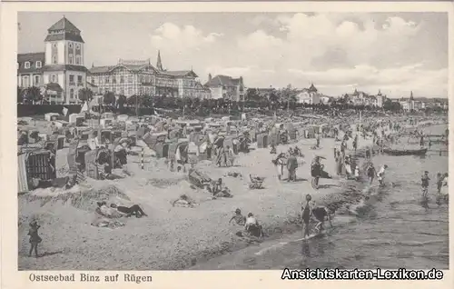 Binz (Rügen) Strand vor dem Kurhaus