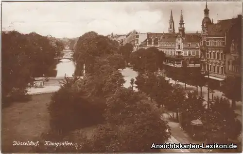 Düsseldorf Blick in die Königsallee