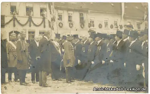 Privatfoto AK: Kaiser Wilhelm in der Stadt Altenburg? Nauemburg? 1916