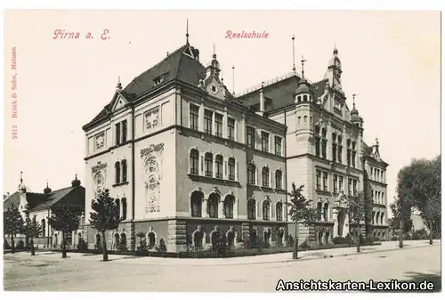 Pirna Straßenpartie auf Realschule