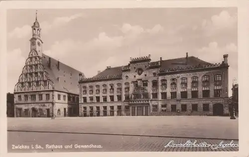 Zwickau Markt, Rathaus und Gewandhaus Foto Ansichtskarte