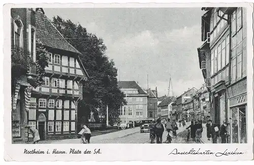 Northeim Platz der SA - Geschäfte und Autos