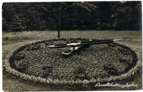 Komotau Stadtpark mit Blumenuhr