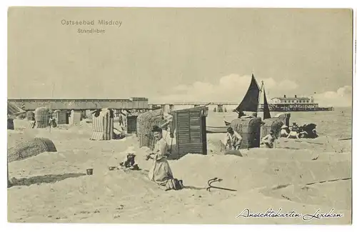 Misdroy Strandleben mit Seebrücke