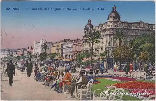 Nizza Promenade (belebt) mit Hotels