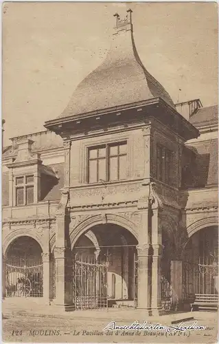 Moulins (Allier) Le Pavillon dit d&#039;Anne de Beaujeu