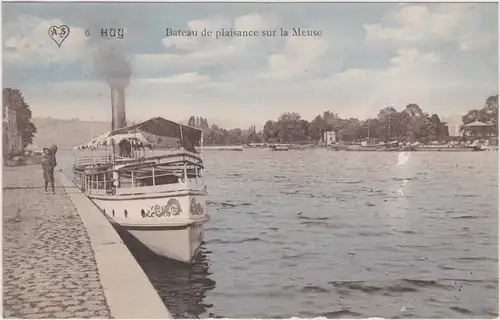 Huy Bateau de plaisance sur la Meuse