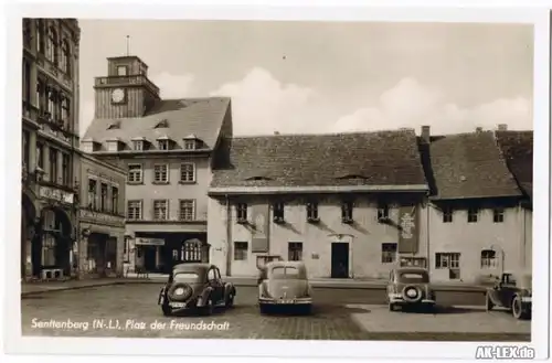 Senftenberg (Niederlausitz) Platz der Freundschaft  (Foto AK)