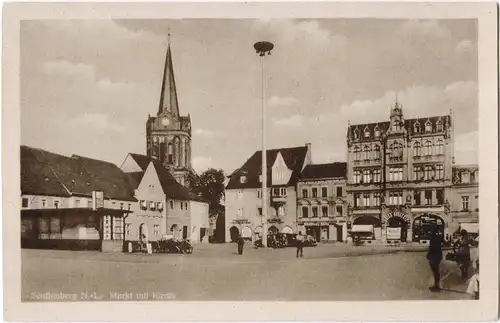 Senftenberg (Niederlausitz) Altmarkt mit Kirche und Tankstelle
