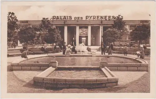 Pau  Palais des Pyrenees - Le Bassin du Square Clemenceau 1949