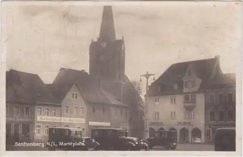 Senftenberg (Niederlausitz) Marktplatz  - Restaurants und Wendische Kirche