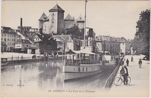 Annecy Dampfer - le Port et le Chateau