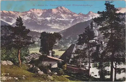 St. Anton am Arlberg Blick auf die Stadt mit Wettersteingebirge