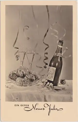 Neujahr Silvester: Ein gutes Neues Jahr - Sekt und Kugeln 1955