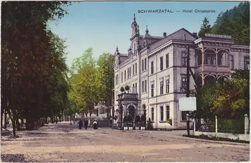 Schwarzburg Straßenpartie am Hotel Chrysopras