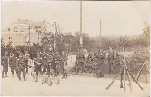  Privataufnahme Truppe - Rast am Wegesrand 1920