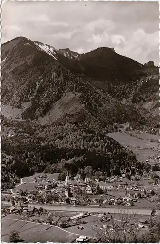 Marquartstein Blick auf die Gemeinde und Hochplatte