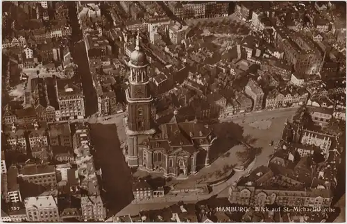 Hamburg Fliegeraufnahme St.-Michaeliskirche und Umgebung 1930