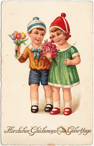 Glückwunsch: Glückwunsch Geburtstag - Kinder mit Mützen und Blumenstrauß 1922