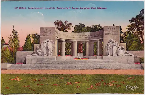 Reims Reims Le Monument aux Morts 1926