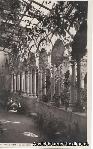 Palermo Palermo (Palermu) Nell´ Interno del Chiosto 1929