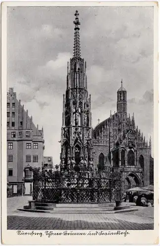 Nürnberg  Schöner-Brunnen und Frauenkirche 1943