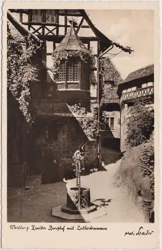 Fotokarte Eisenach Wartburg  - Zweiter Burghof mit Lutherbrunnen 1934
