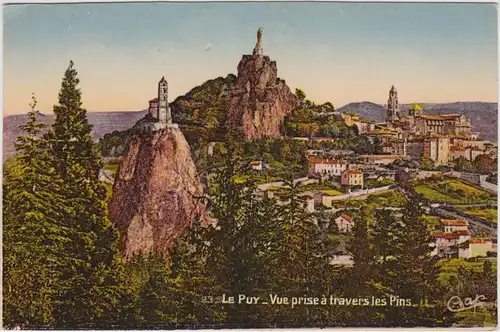 Le Puy-en-Velay Vue prise à travers les Pins 1924