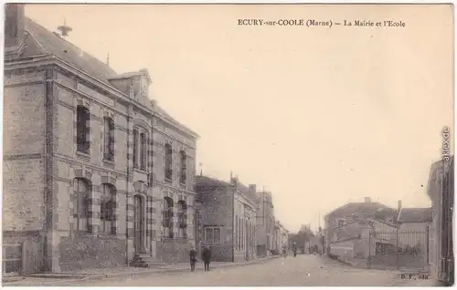 Ecury-sur-Coole Écury-sur-Coole La Mairie et l&#039;Ecole 1912